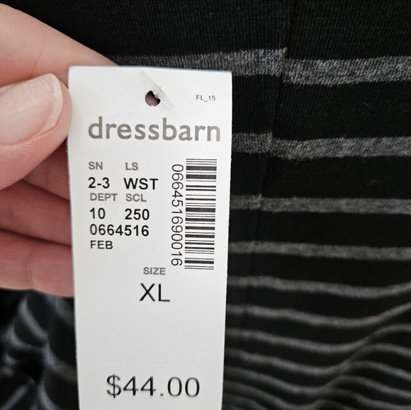 Westport-Black & White Striped Knit Cross Strap rouched mid sleeves SZ L NWT - Picture 5 of 9